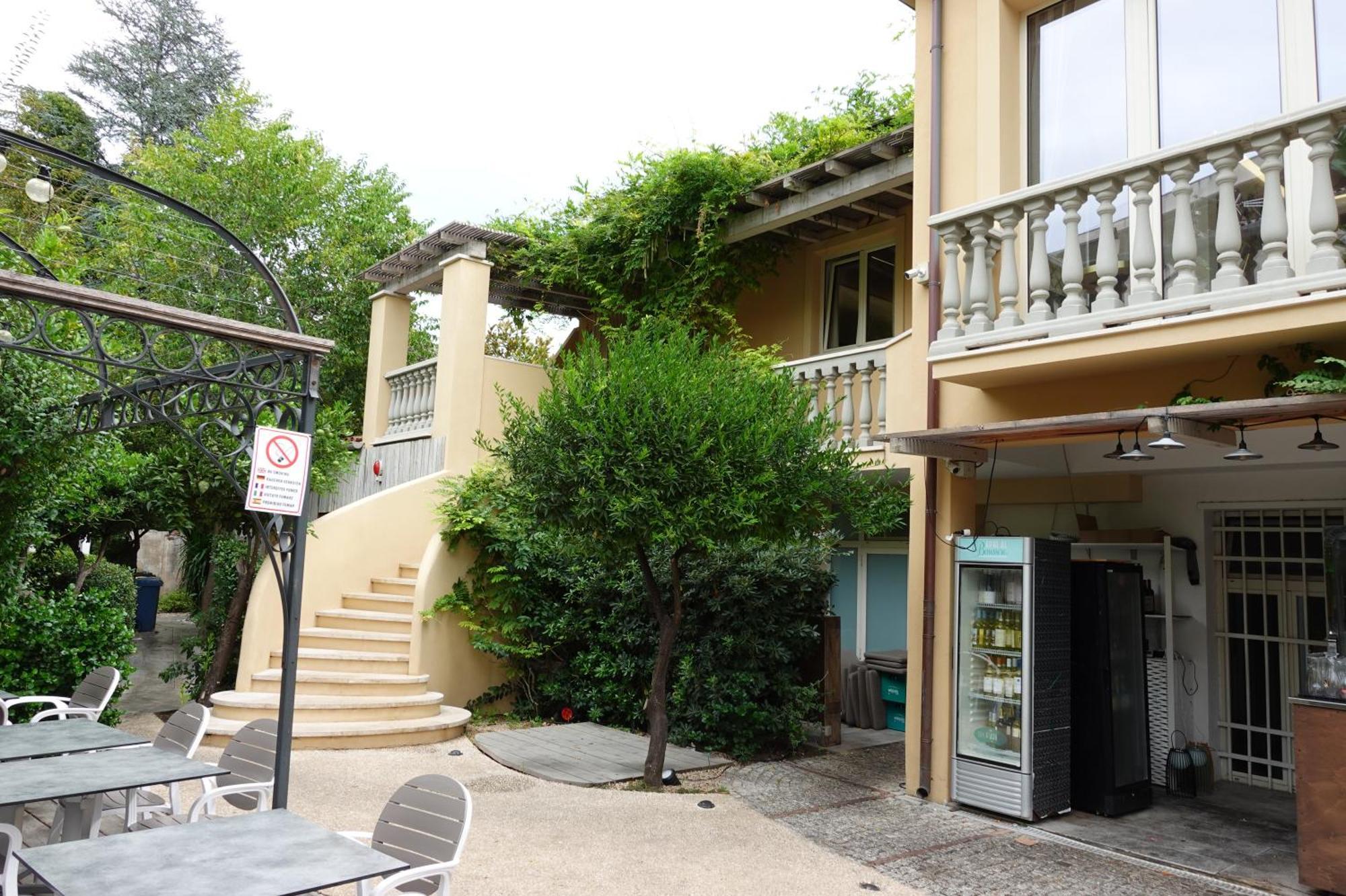 Kemani Villa Sara 올비아 외부 사진
